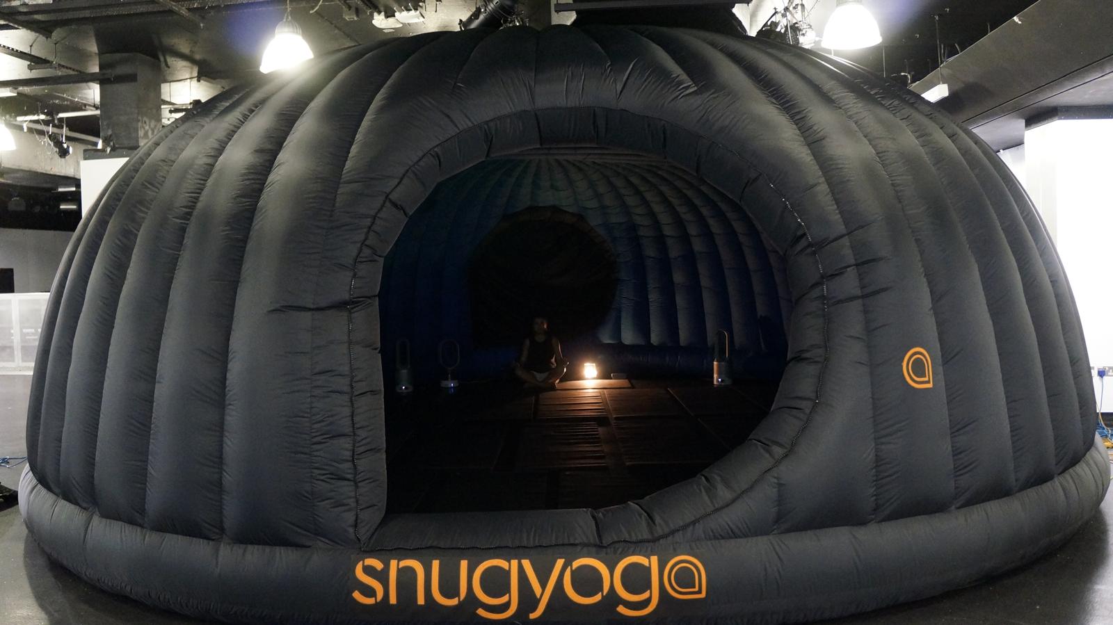 Calm welcome moment at Snug